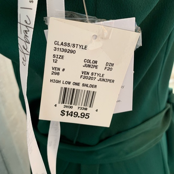 NWT David’s Bridal one shoulder ruffle pine green full length dress! - Picture 3 of 7